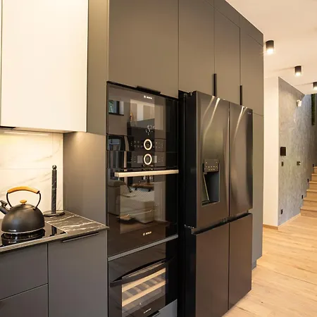 Pri Rybniku Strohm Vila *