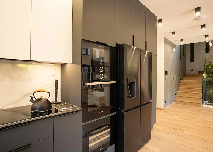 Pri Rybniku Strohm Villa *