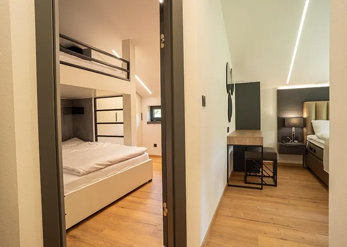 Pri Rybniku Strohm Villa *