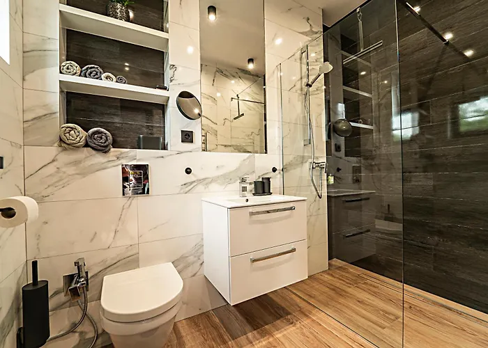 Pri Rybniku Strohm Villa